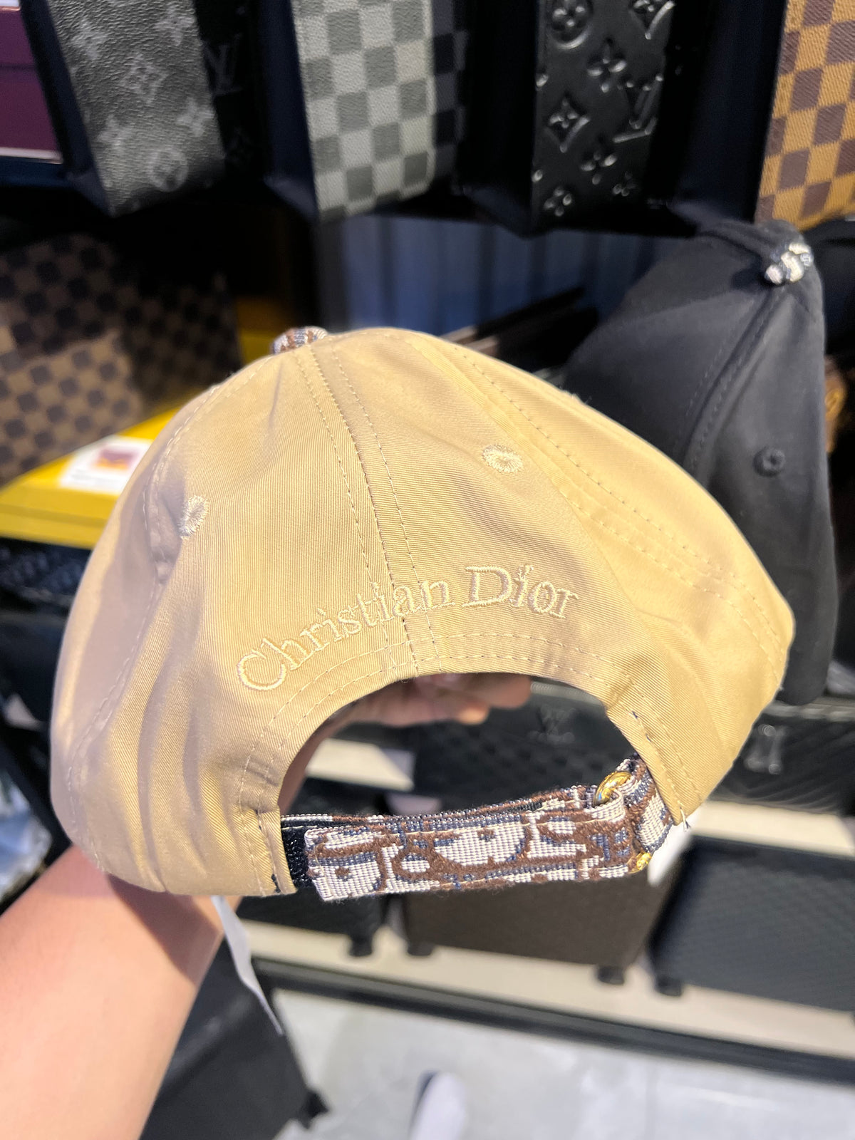 Dior cap