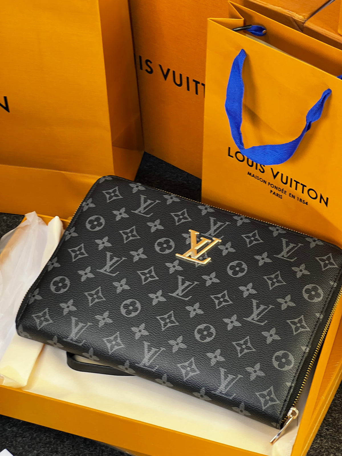 LOUIS VUITTON BAG WITH BOX