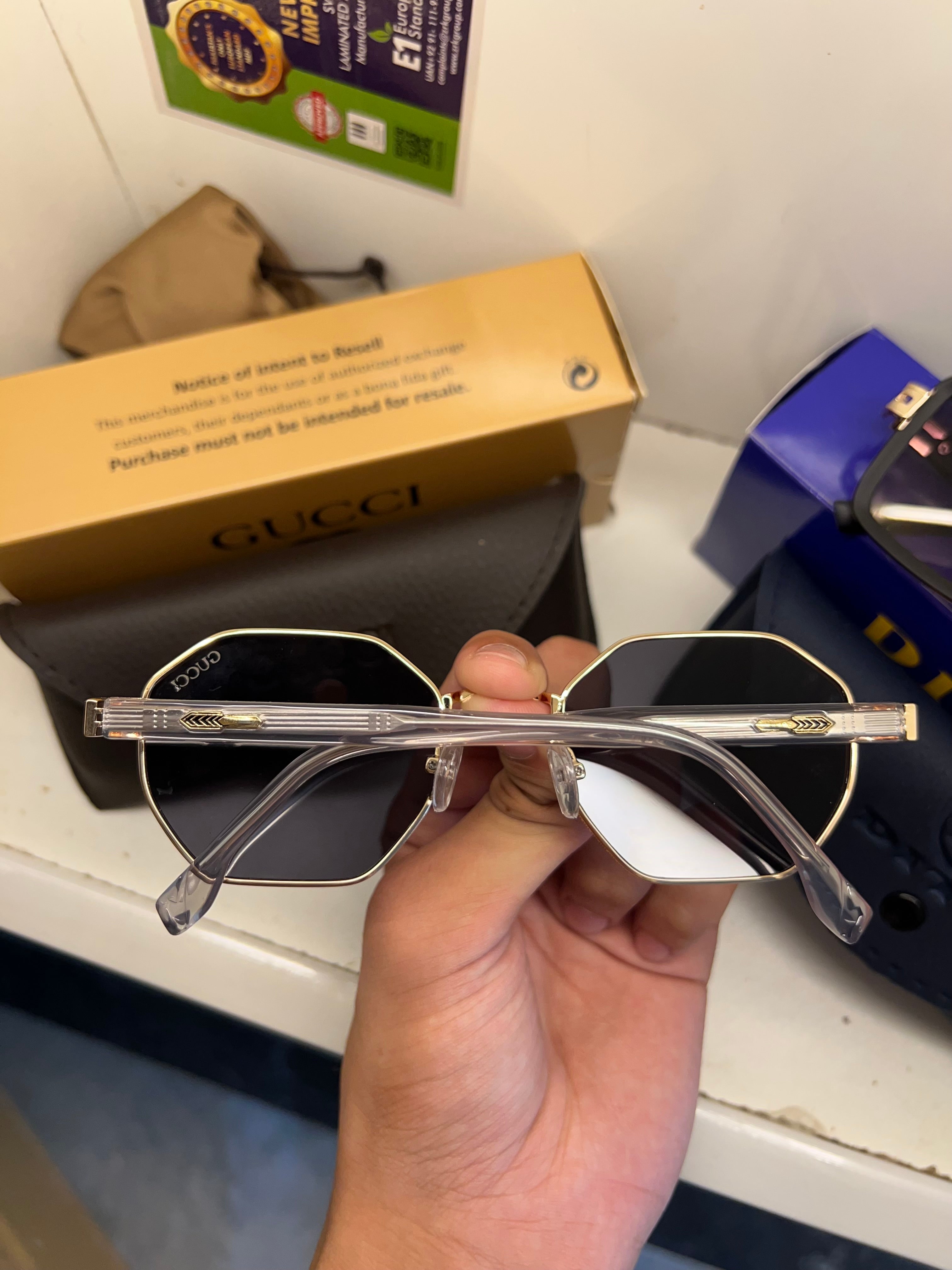 GUCCI GLASSES