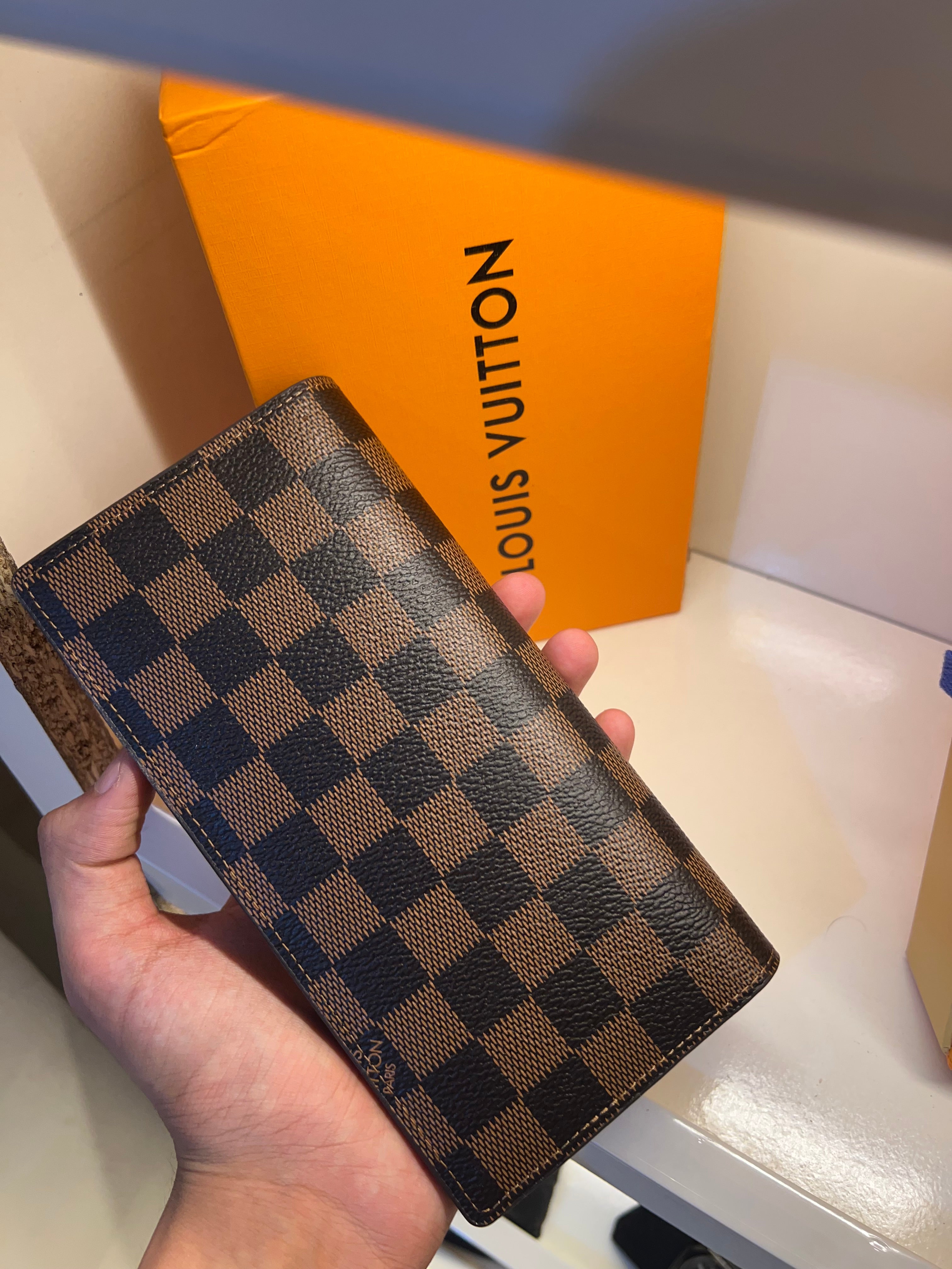 LV LONG WALLET BROWN