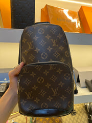 Louis Vuittion Shoulder Bag