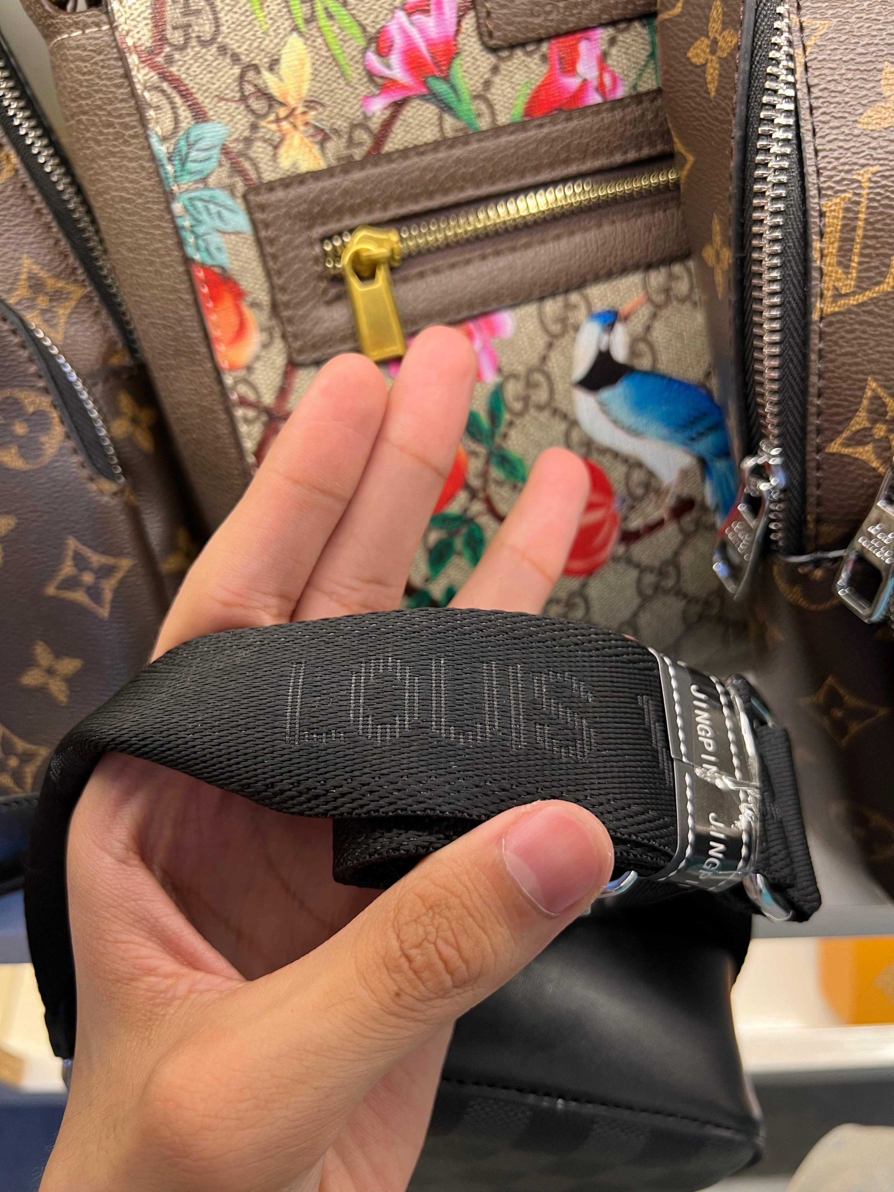 Louis Vuitton Travelling Bag