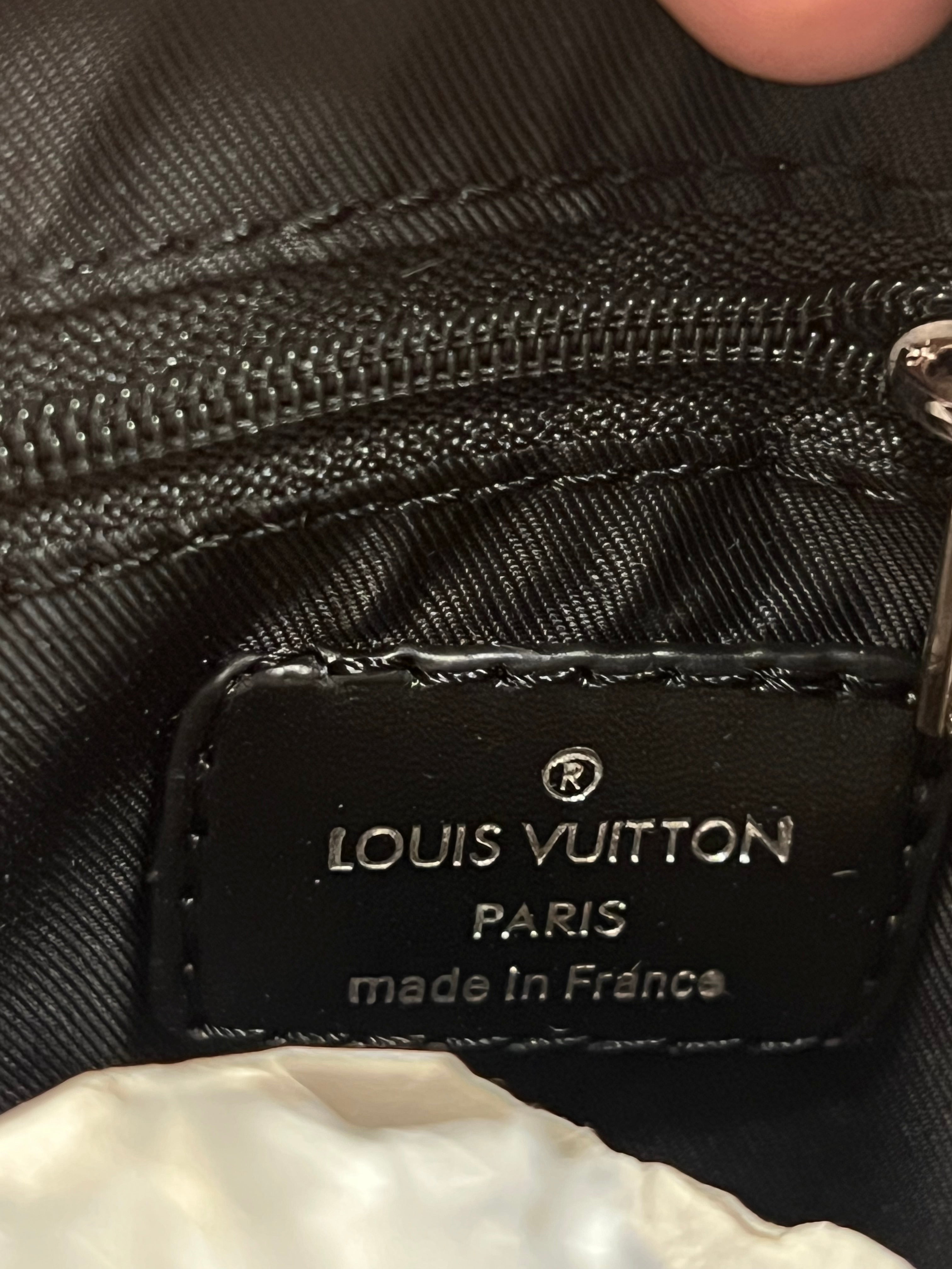 Louis Vuitton Travelling Bag