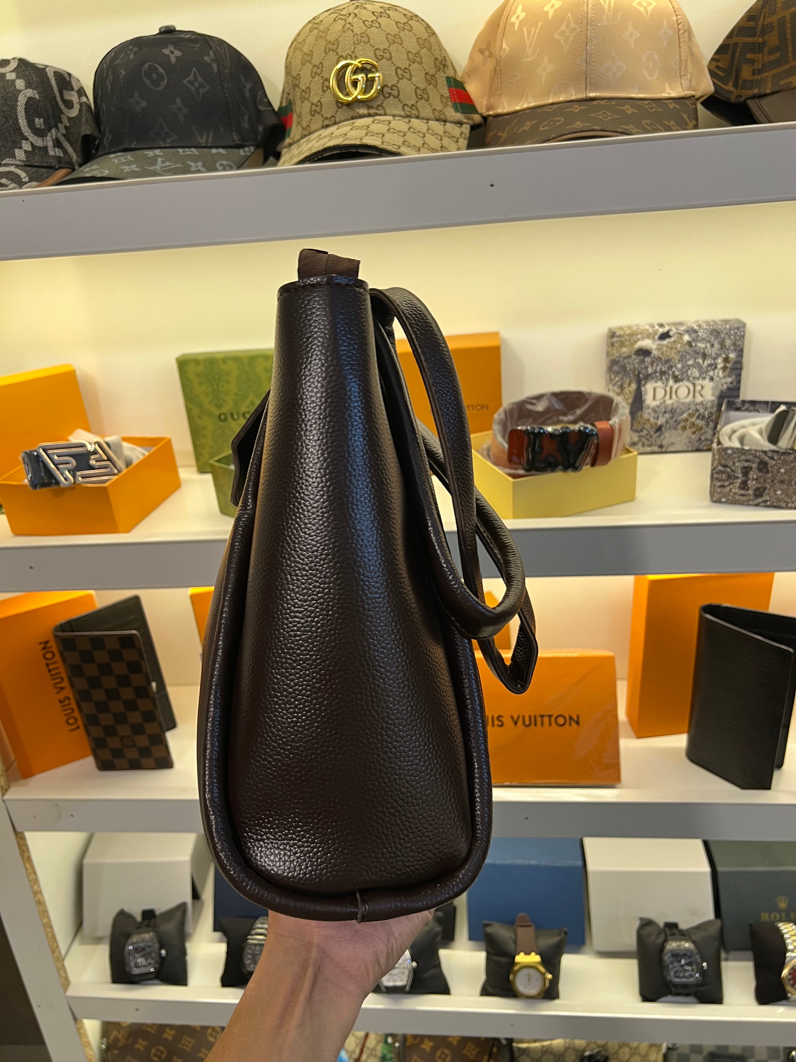 LOUIS VUITTION LADIES BAG