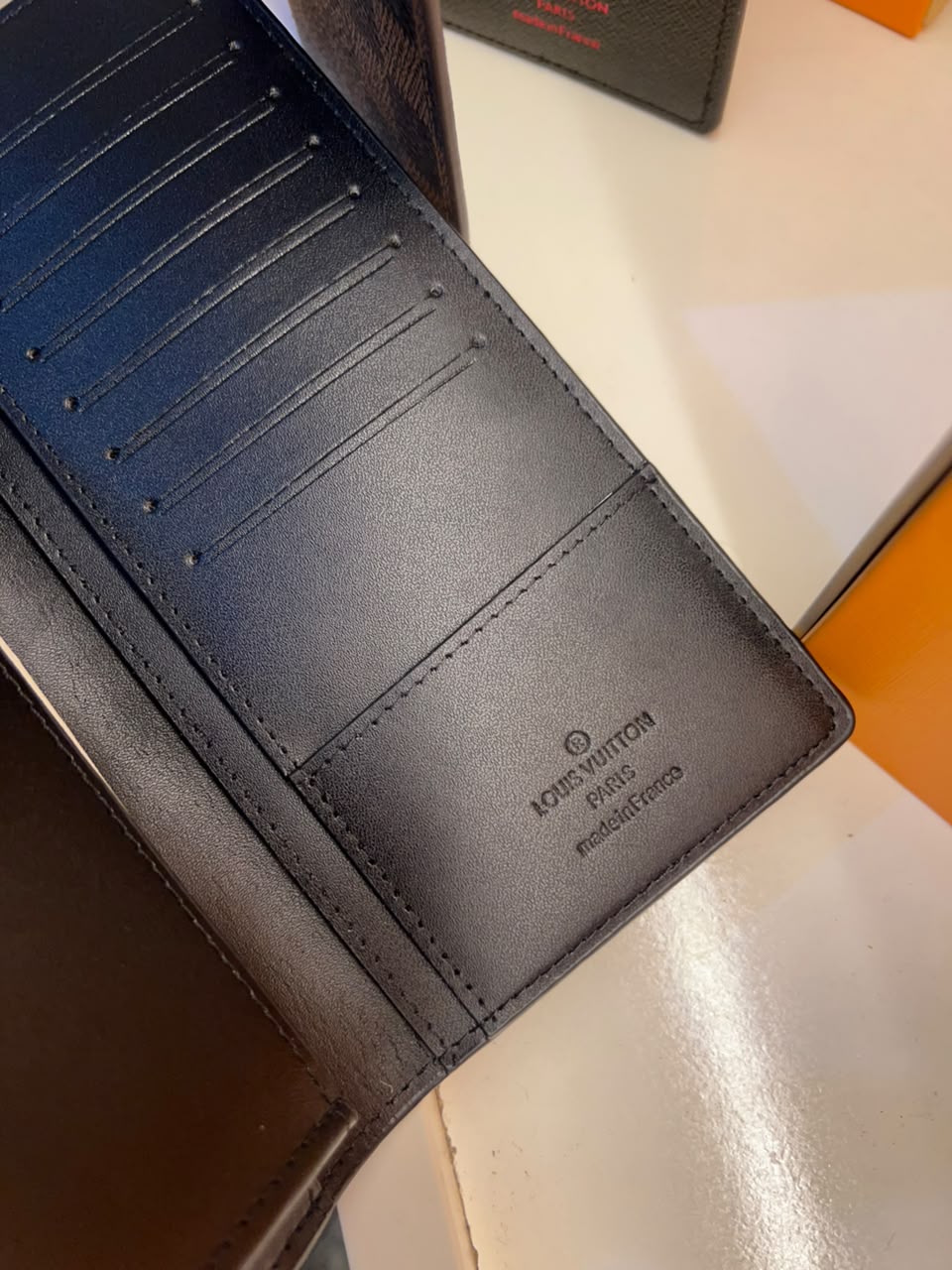 LV LONG WALLET