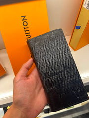 LV Premium Long Wallet (RIBBED)