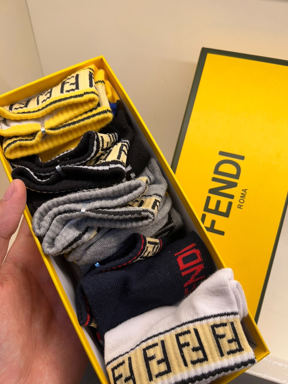 FENDI SOCKS