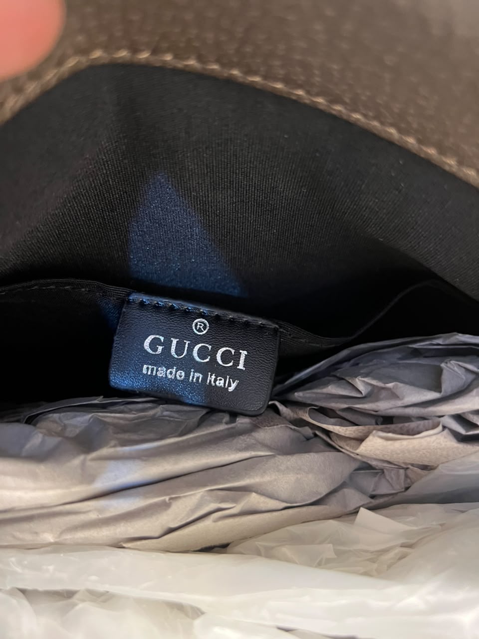 GUCCI LADIES TRAVELING BAG